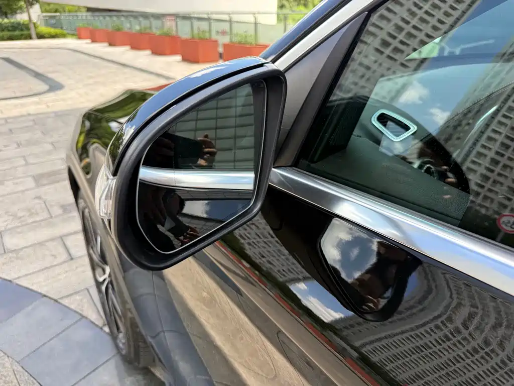 Mercedes GLC 2020 GLC 300 L 4MATIC Dynamic Edition