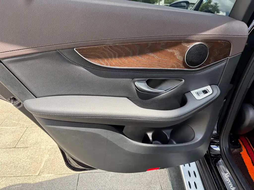 Mercedes GLC 2020 GLC 300 L 4MATIC Dynamic Edition