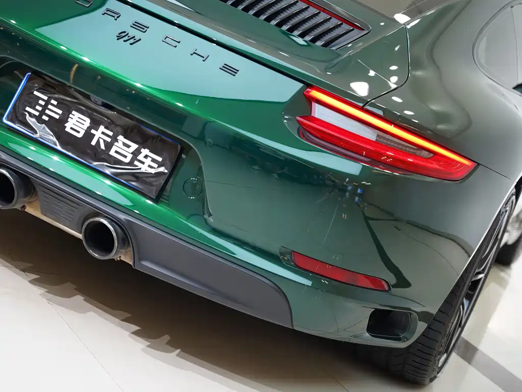 Porsche 911 2016 Carrera 3.0T