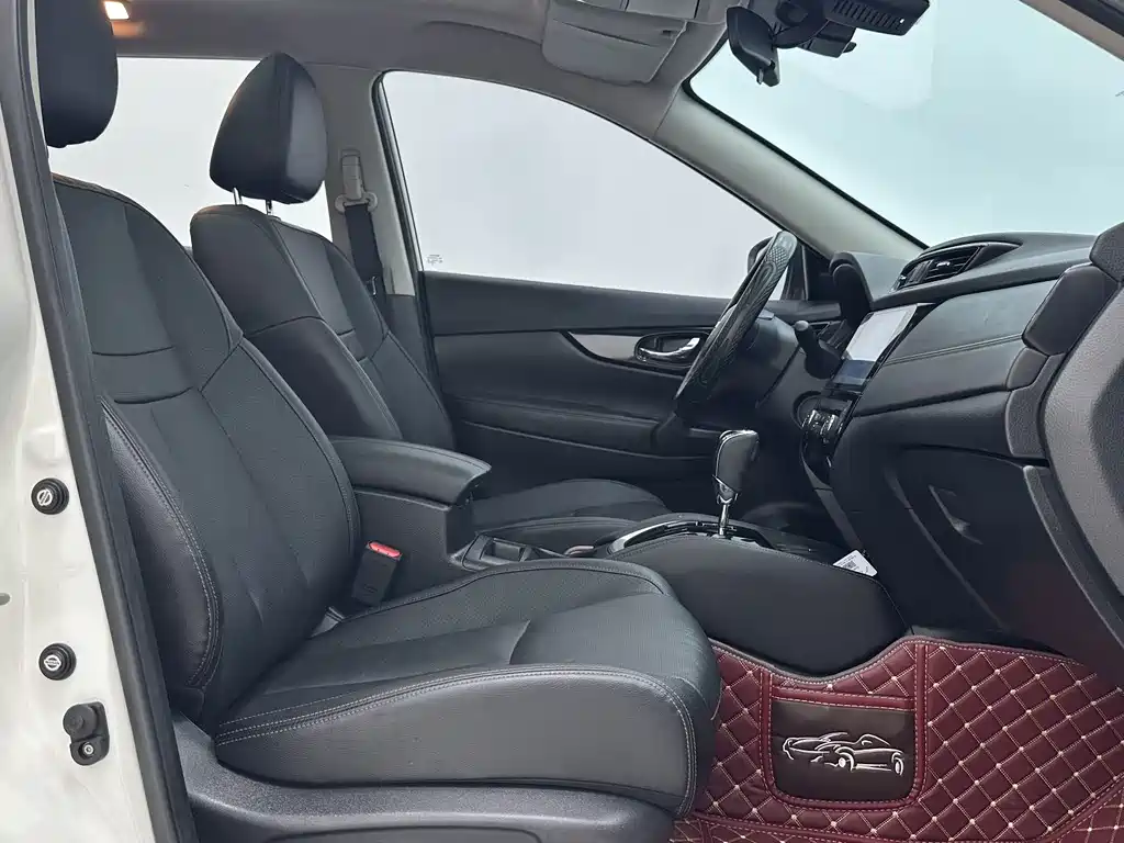 Qishun 2022 Model, Refurbished 2.0L Two-Wheel Drive ZhiLian ZhenXiang Edition