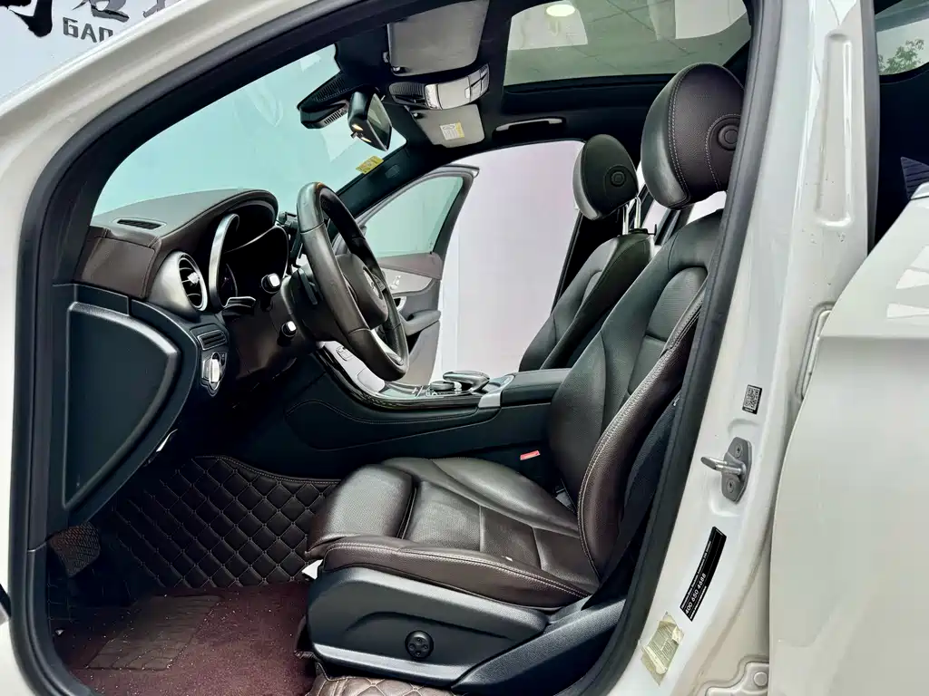 Mercedes-Benz GLC 2018 GLC 200 4MATIC