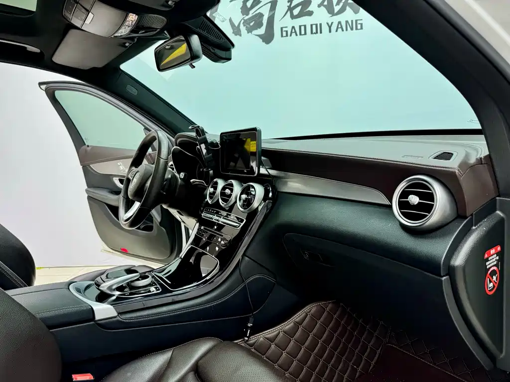 Mercedes-Benz GLC 2018 GLC 200 4MATIC