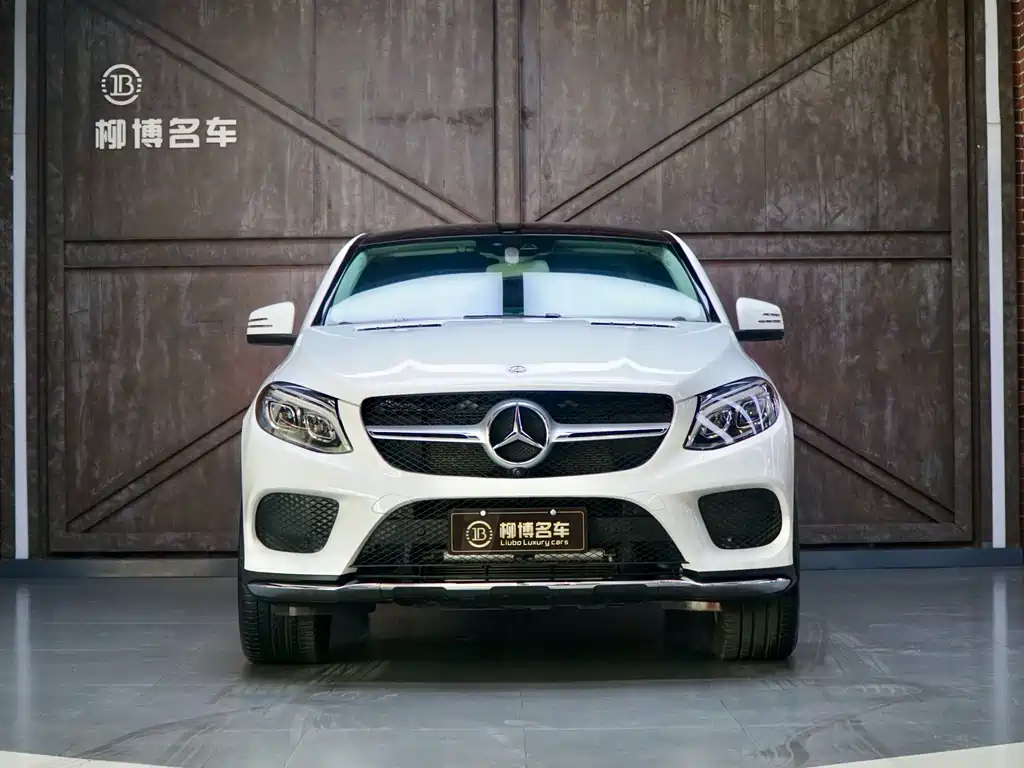 Mercedes-Benz GLE Coupe 2017 GLE 400 4MATIC Coupe SUV
