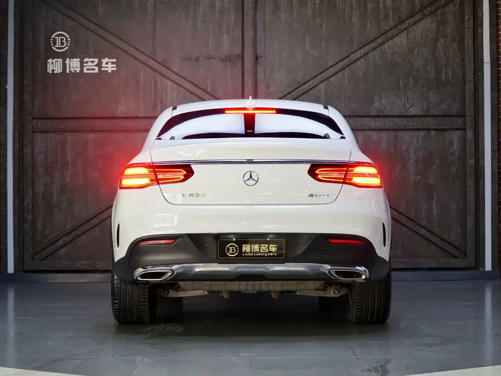 Mercedes-Benz GLE Coupe 2017 GLE 400 4MATIC Coupe SUV
