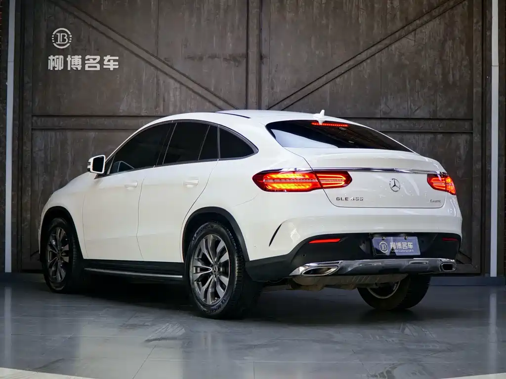 Mercedes-Benz GLE Coupe 2017 GLE 400 4MATIC Coupe SUV