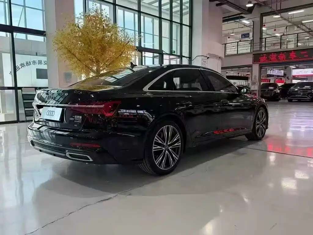 Audi A6L 2021 55 TFSI quattro Premium Dynamics Edition