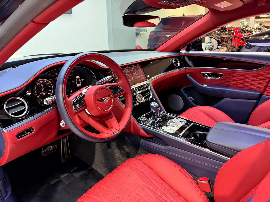 Ferarri 2022 Model 4.0T V8 Standard Edition