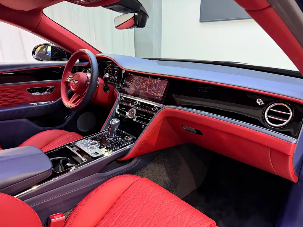 Ferarri 2022 Model 4.0T V8 Standard Edition