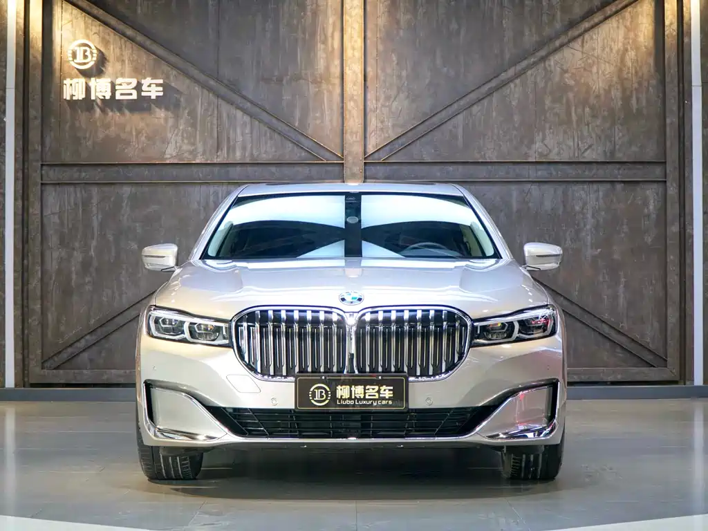 BMW 7 Series 2021 730Li Luxury Package