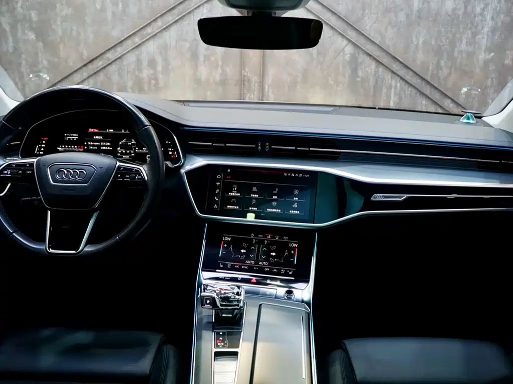 Audi A7 2022 model 45 TFSI Premium Selection