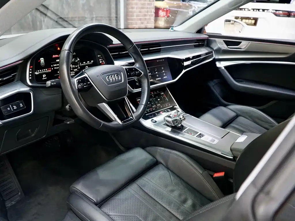 Audi A7 2022 model 45 TFSI Premium Selection