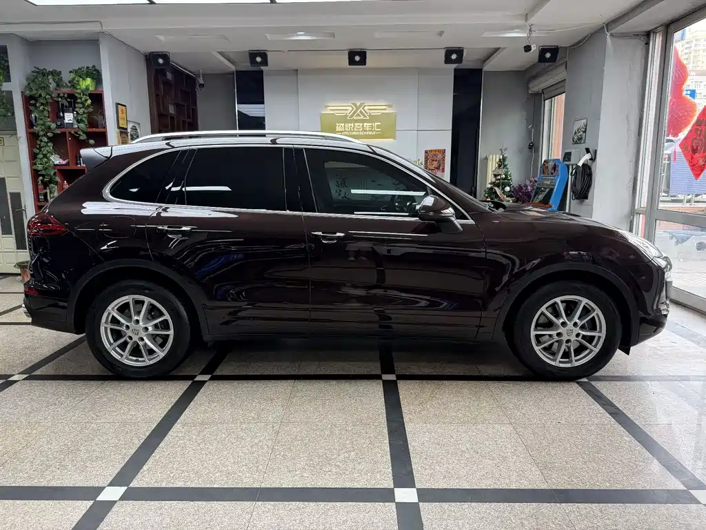Cayenne 2015 Model Cayenne 3.0T