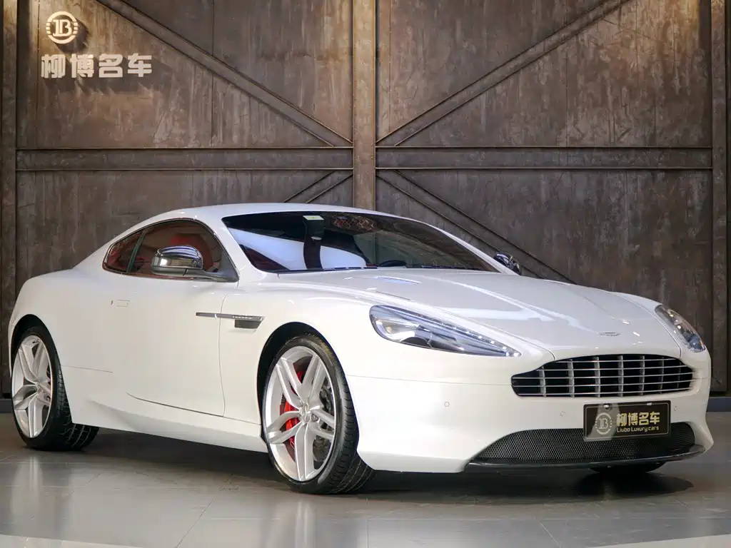 Aston Martin DB9 2013 Model 6.0L Coupe
