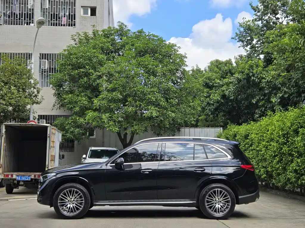 Mercedes-Benz GLC 2024 GLC 260 L 4MATIC Dynamic Edition 5-seater