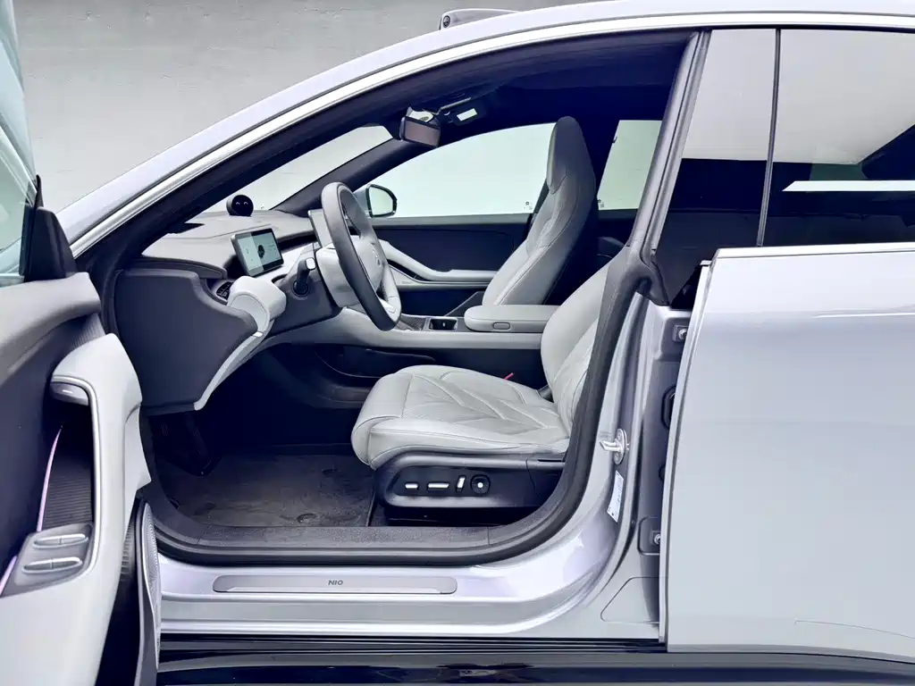 NIO ET5 2025 Model 75kWh