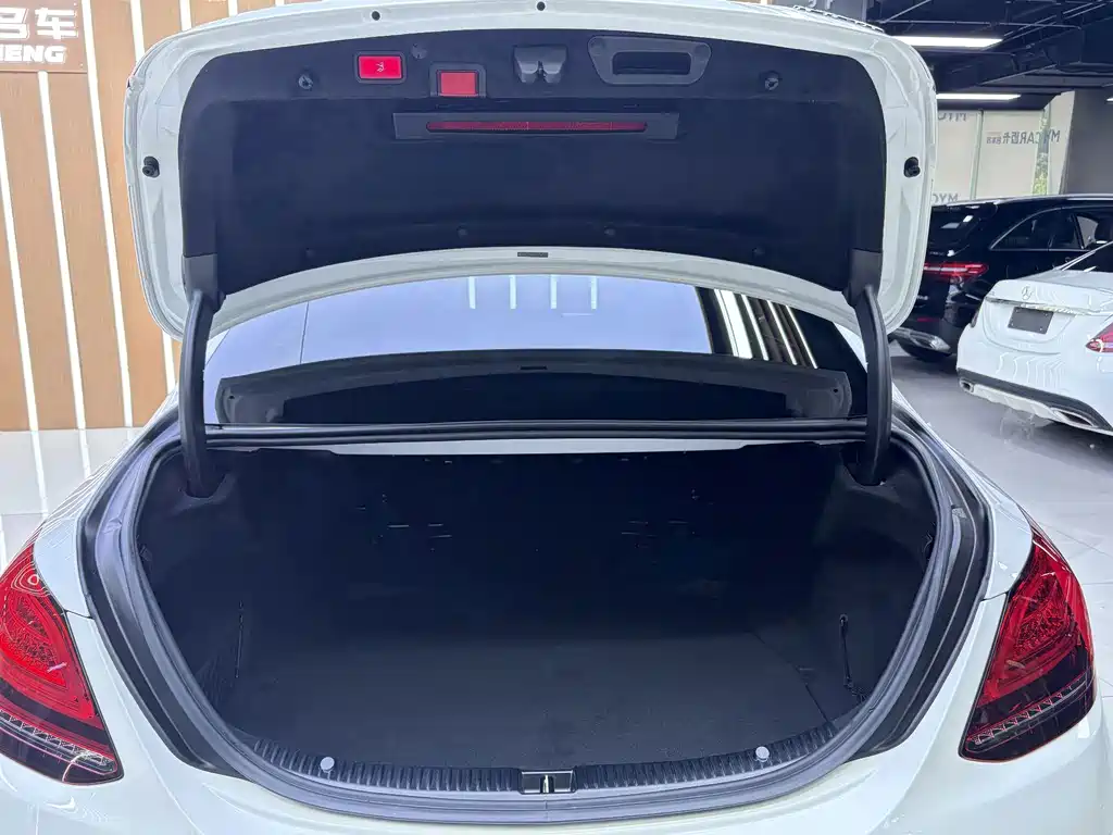 Mercedes-Benz C-Class 2020 Facelift C 260 L Sport Line