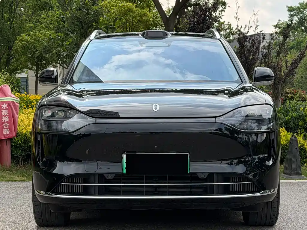 SWM M9 2024 Edition Range-Extended Max Version 42kWh 6-Seater Model