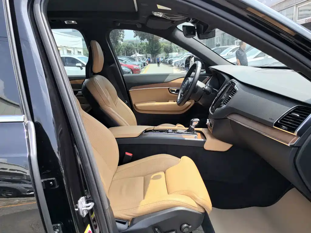 Volvo XC90 2017 T6 Intelligent Luxury Edition 5-seater