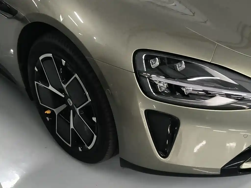Xiaomi SU7 2024 Model Rear-wheel Drive Ultra-long Range High-end Smart Driving Pro Edition