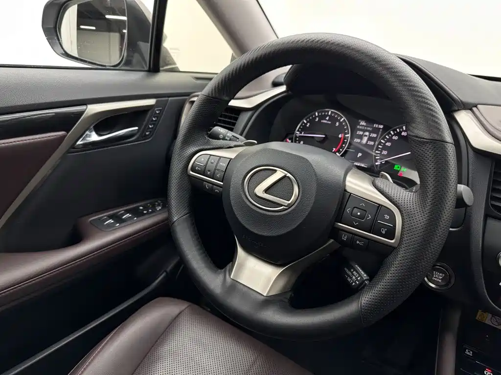 Lexus RX 2020 Facelift 300 4WD Elegant Edition