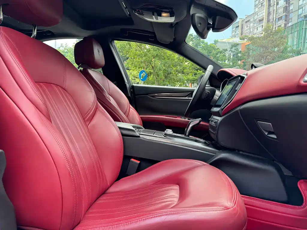Ghibli 2019 3.0 T Standard Edition Euro V
