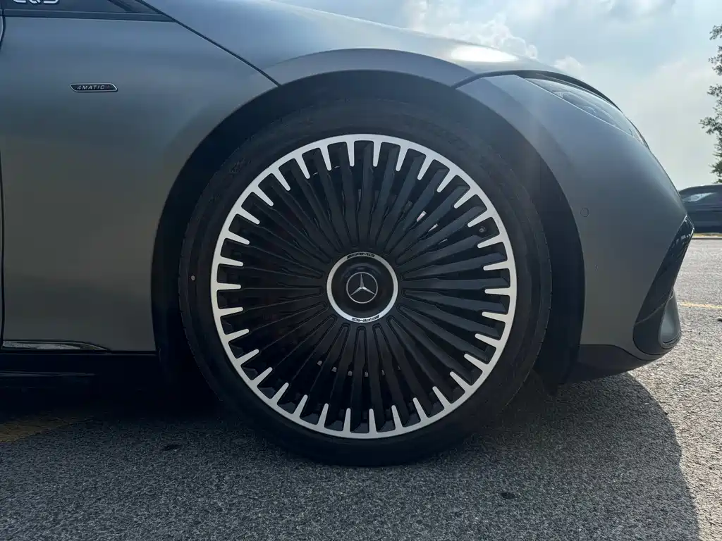 AMG EQS 53 4MATIC+ 2023