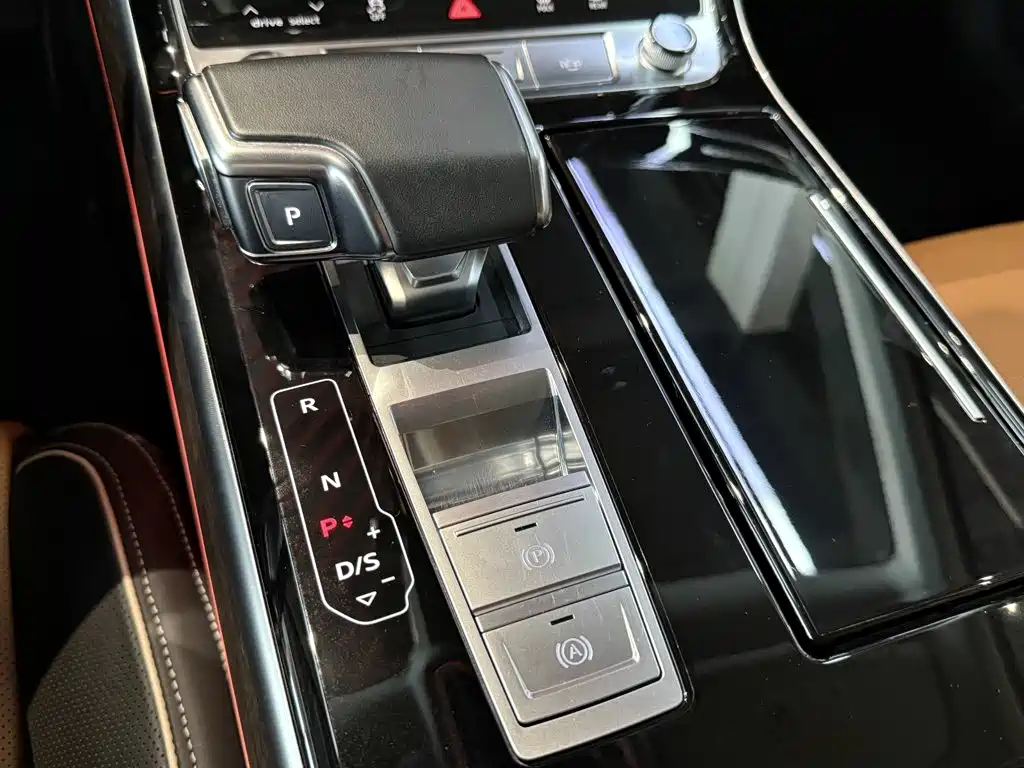 Audi A8 2021 model A8L 60 TFSI quattro Prestige Edition