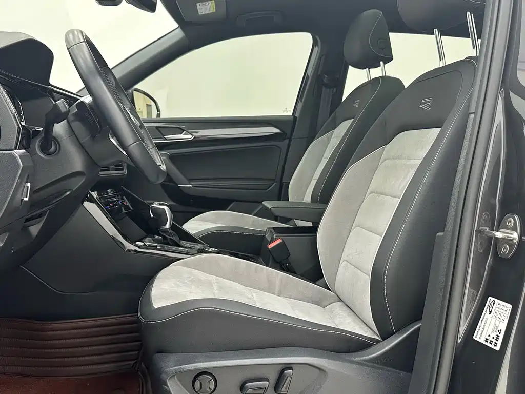 Tayron 2022 380TSI 4x4 R-Line Smart Connect Edition