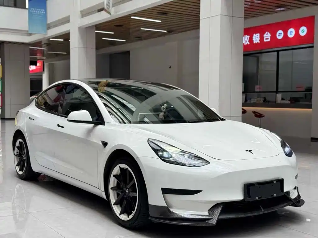 Model 3 Rear-Wheel Drive 2022