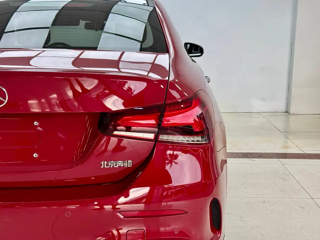 Mercedes-Benz A 200 L Sport Sedan Fashion Edition 2022 Facelift