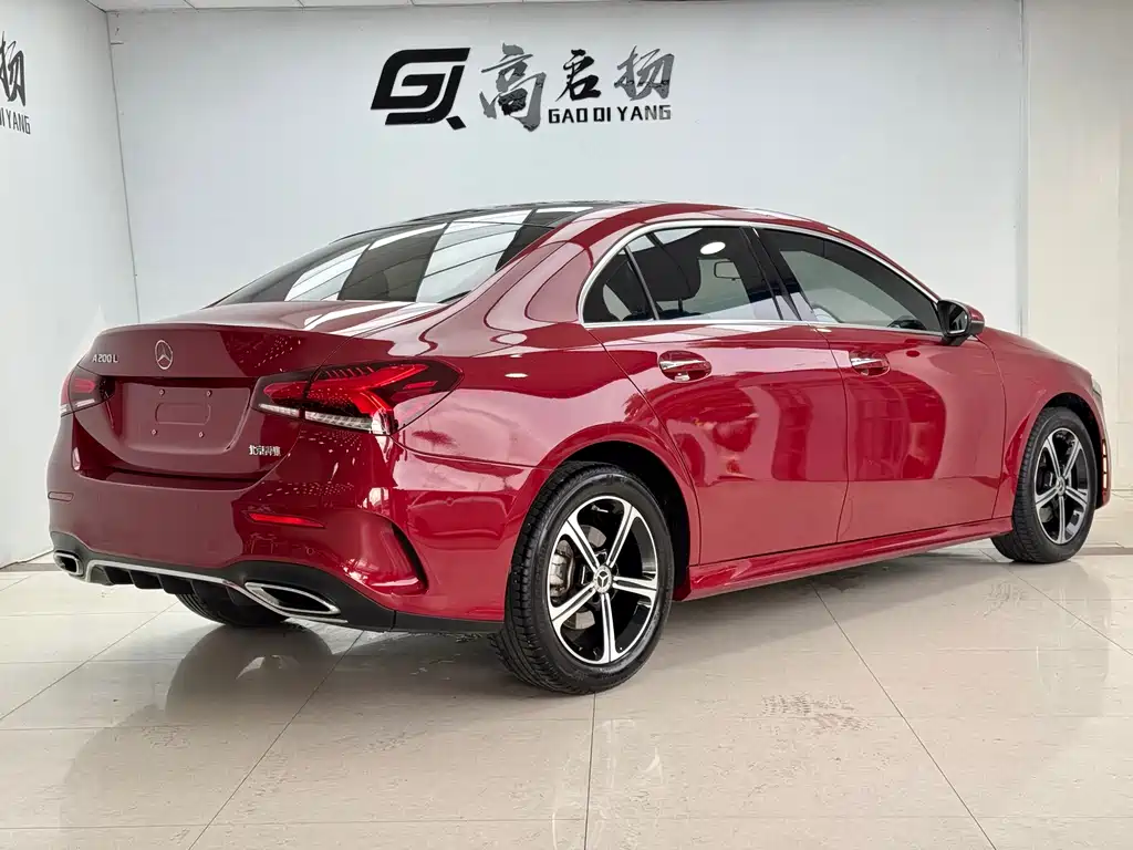 Mercedes-Benz A 200 L Sport Sedan Fashion Edition 2022 Facelift