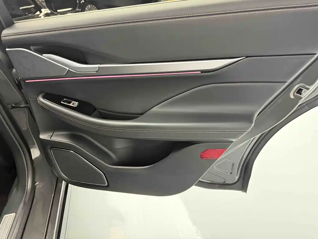 Lincoln Z 2022 iCool Prestige Edition
