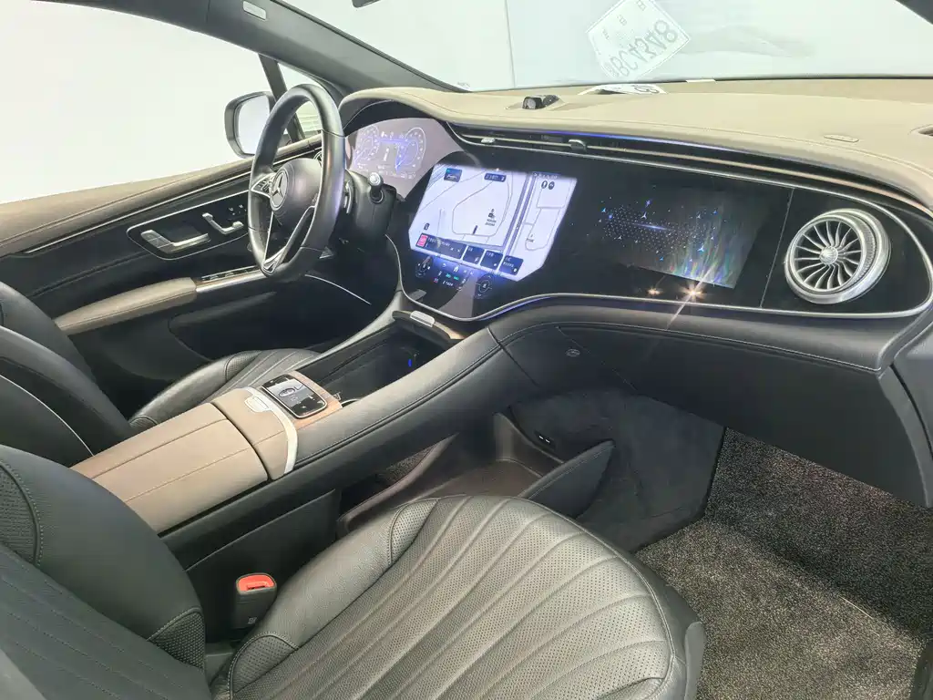 EQS SUV 2023 450 4MATIC Pioneer Edition