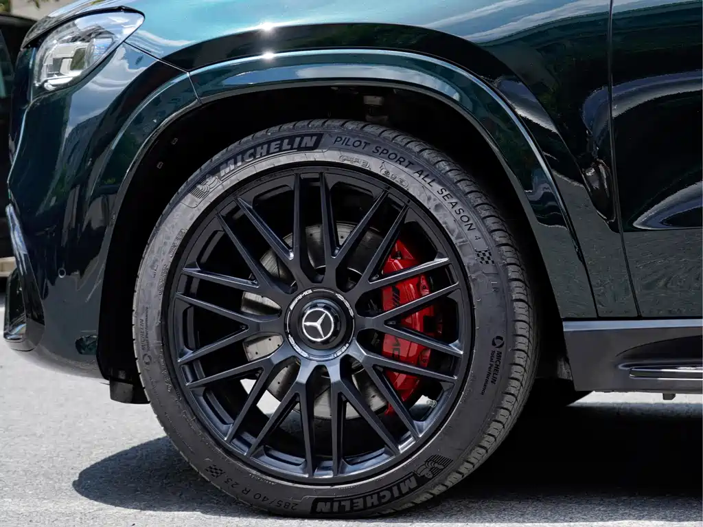 Mercedes GLS AMG 2024 model AMG GLS 63 4MATIC+