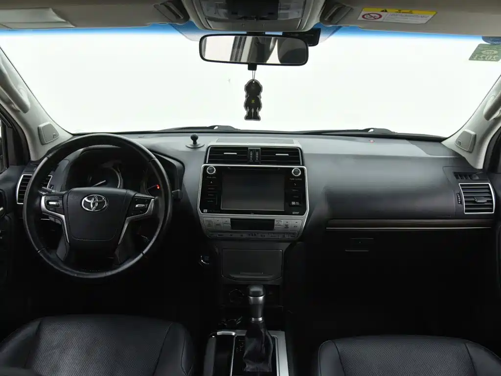 Prado 2018 3.5L Automatic TX-L NAVI