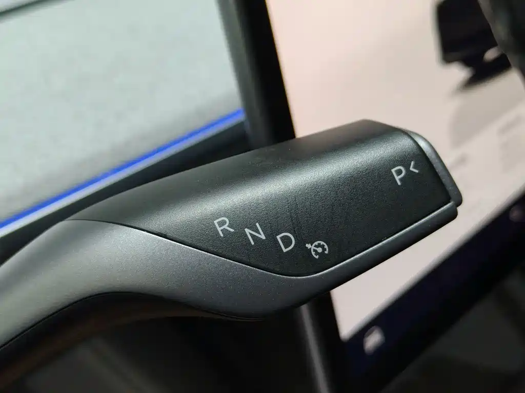 Model Y 2023 Rear-Wheel Drive Edition