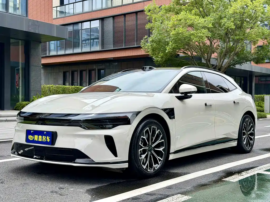 Jizhe 007 GT 2025 Edition Four-wheel Drive Intelligent Driving Version 75kWh