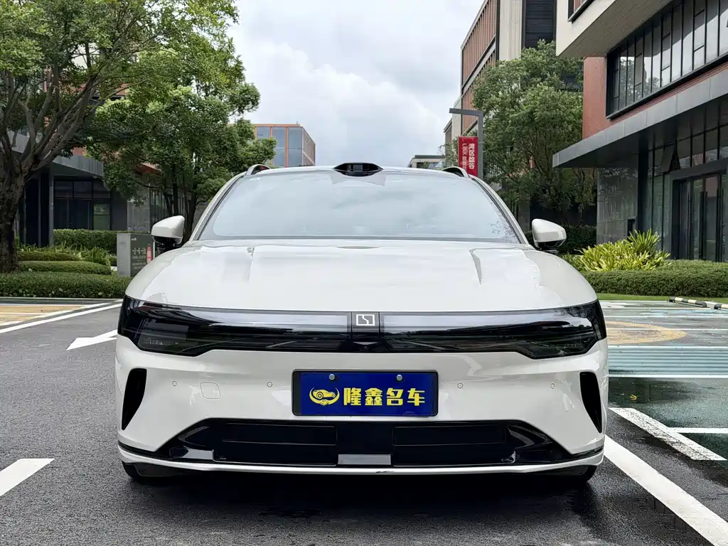 Jizhe 007 GT 2025 Edition Four-wheel Drive Intelligent Driving Version 75kWh