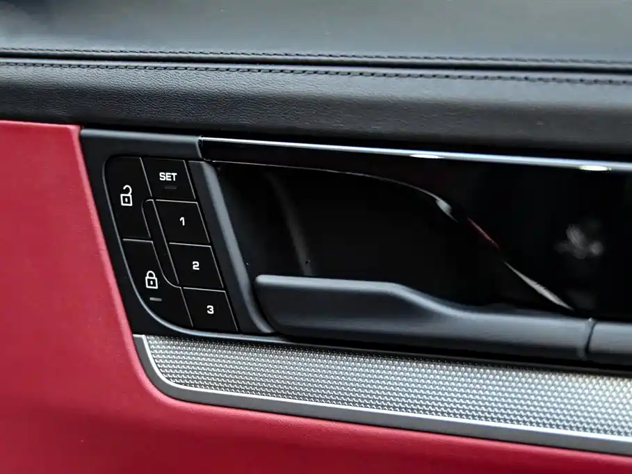 Cayenne 2024 Model Cayenne 3.0T