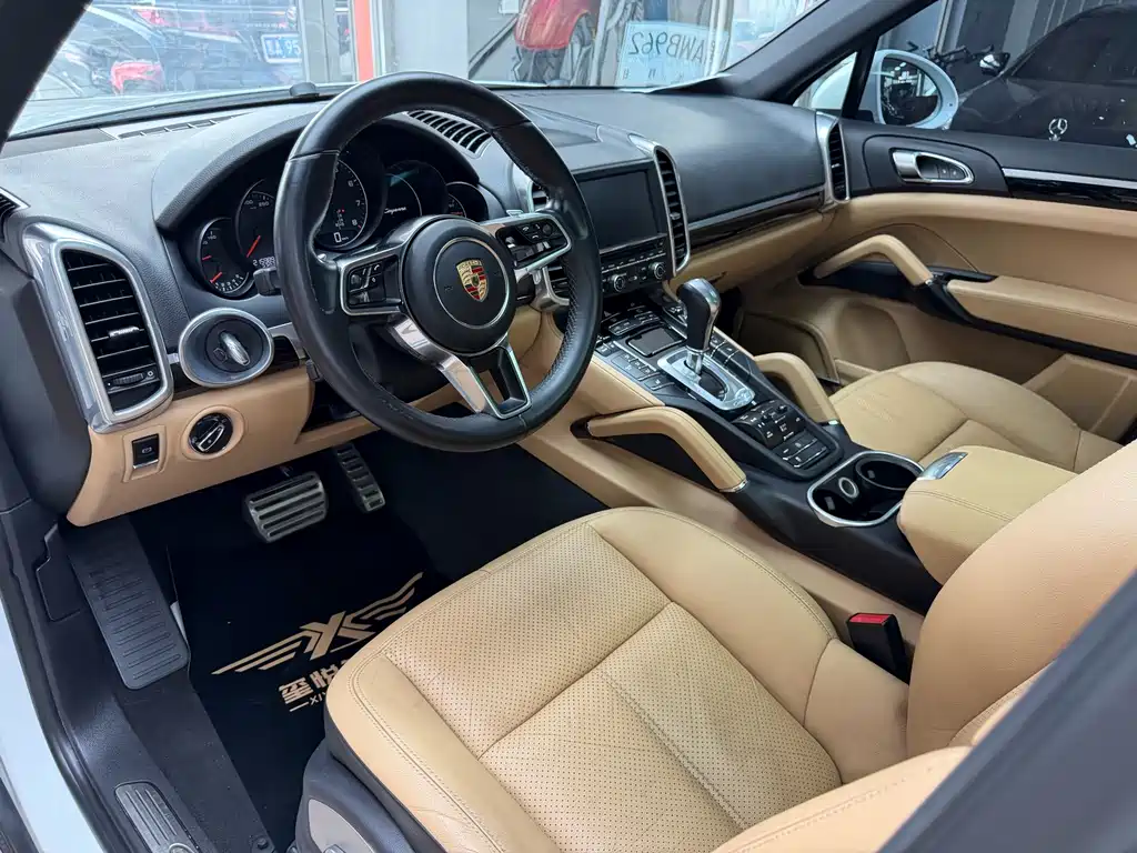 Cayenne 2016 3.0T China Specification