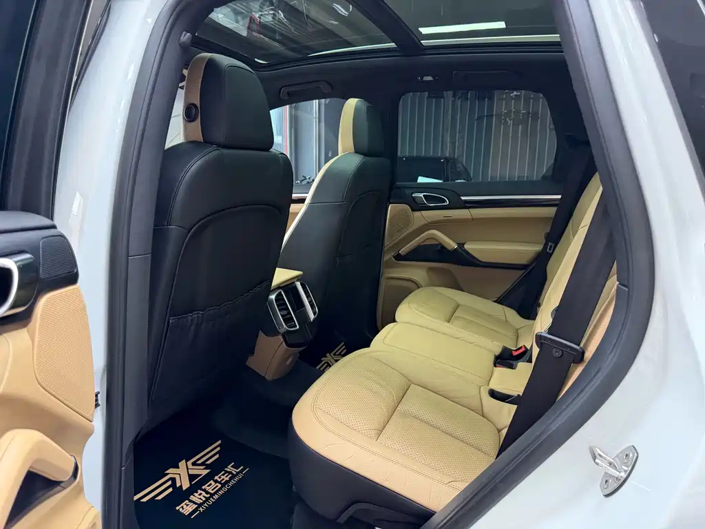 Cayenne 2016 3.0T China Specification