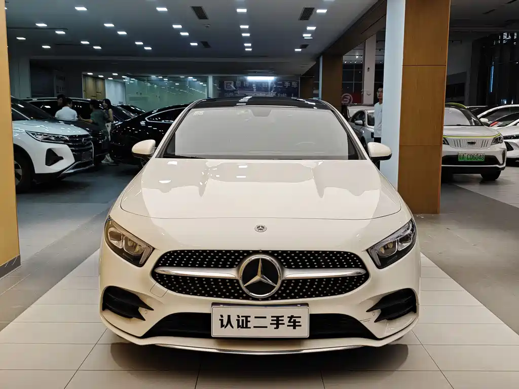 Mercedes-Benz A 200 L Sport Sedan Fashion Edition 2021