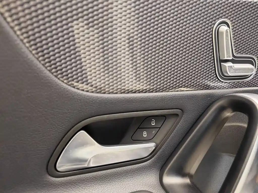 Mercedes-Benz A 200 L Sport Sedan Fashion Edition 2021