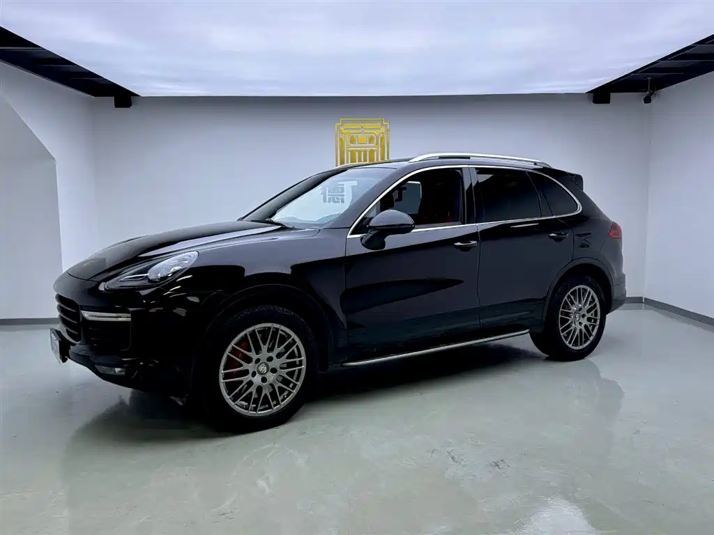 Cayenne 2016 Model Cayenne Turbo 4.8T