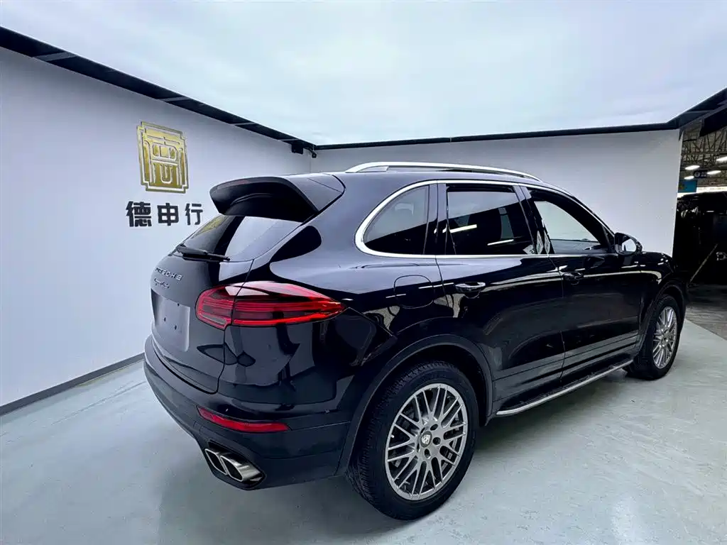 Cayenne 2016 Model Cayenne Turbo 4.8T