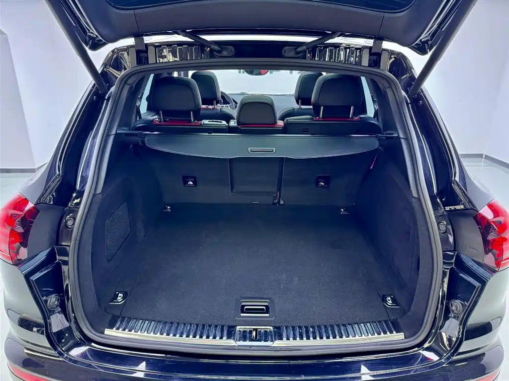 Cayenne 2016 Model Cayenne Turbo 4.8T