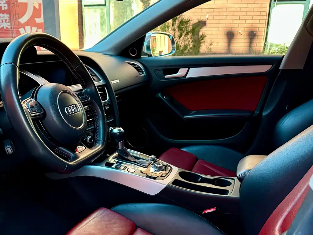 Audi S5 2012 model S5 3.0 T Sportback