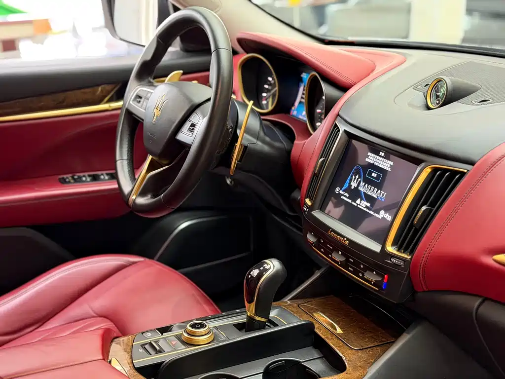 Levante 2016 3.0T Standard