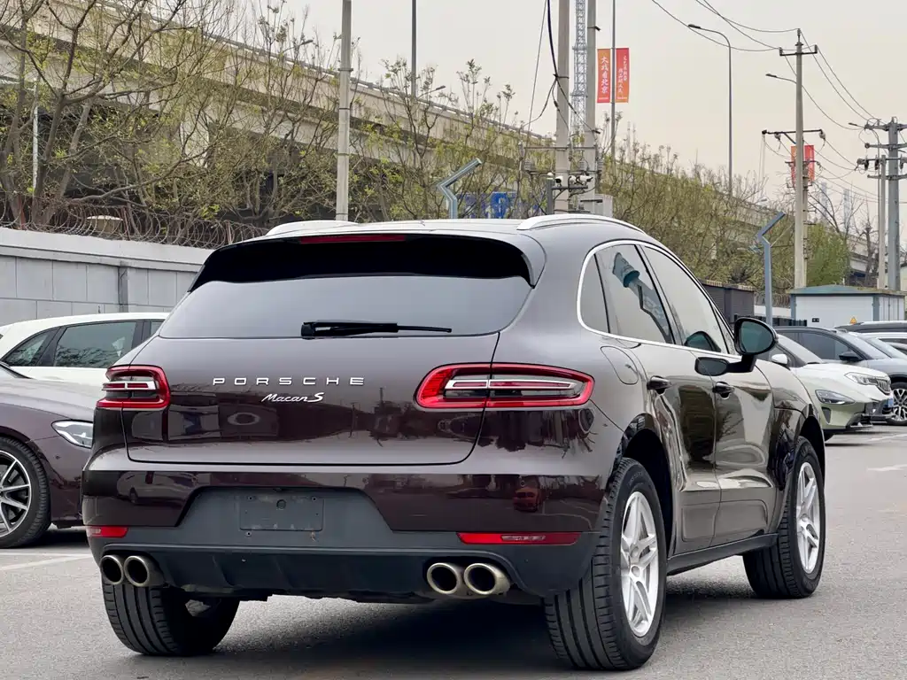 Macan 2018 2.0T