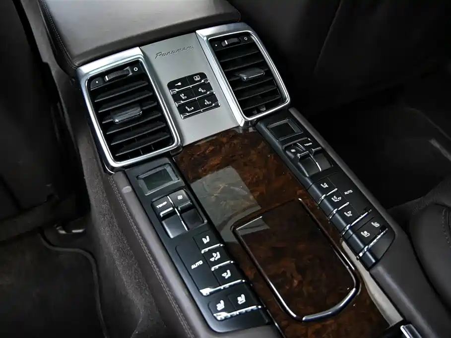 Panamera Turbo 4.8T 2010